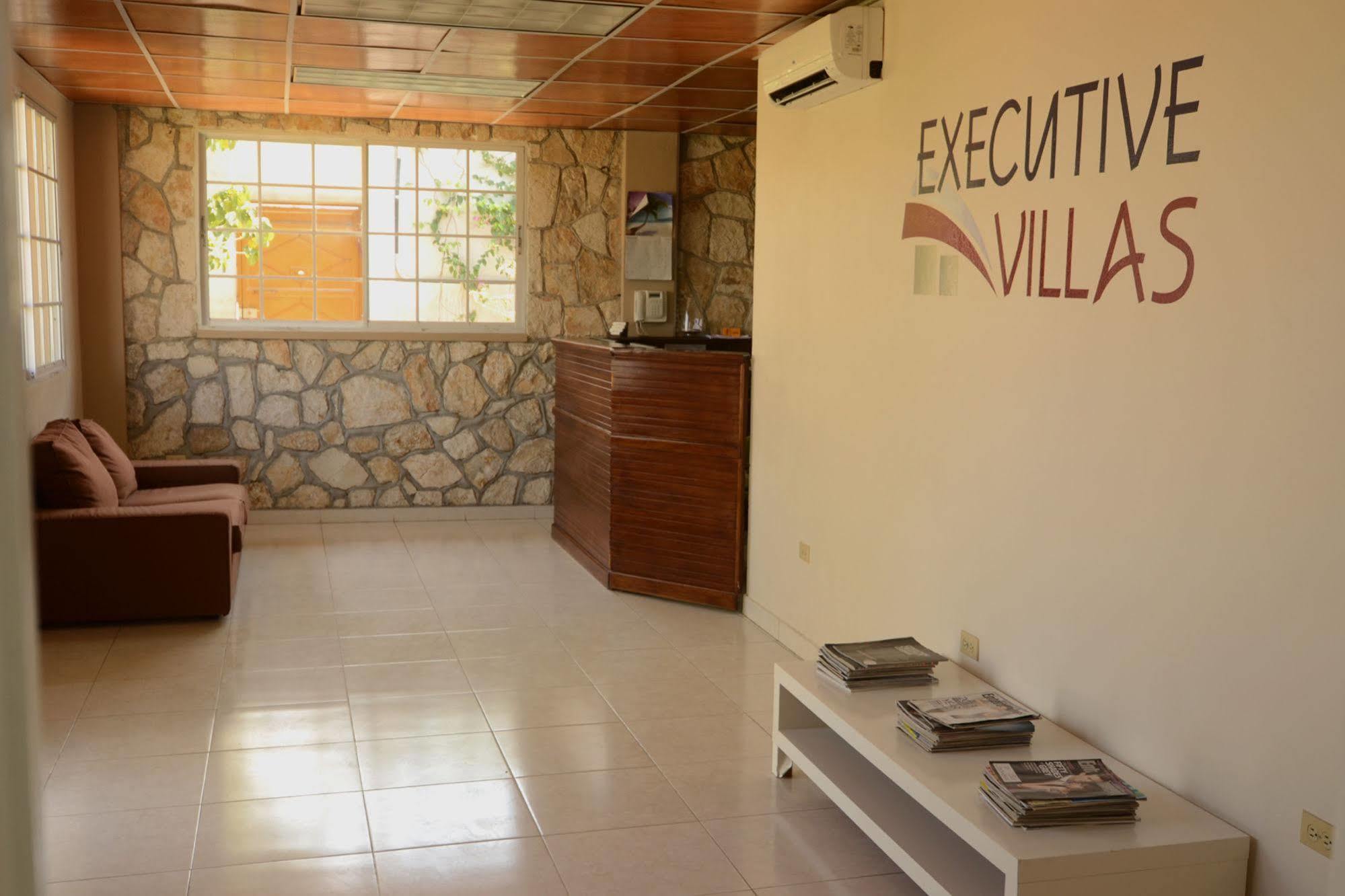 Executive Villas Puerto Príncipe Exterior foto