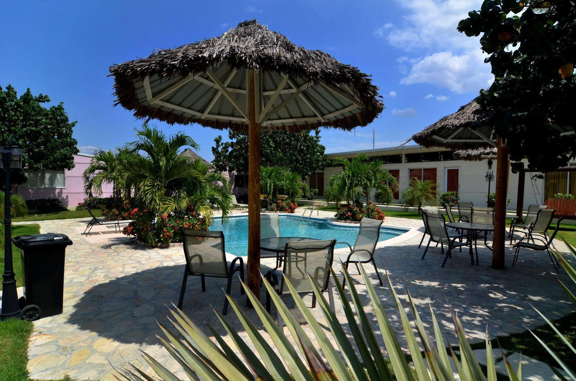 Executive Villas Puerto Príncipe Exterior foto